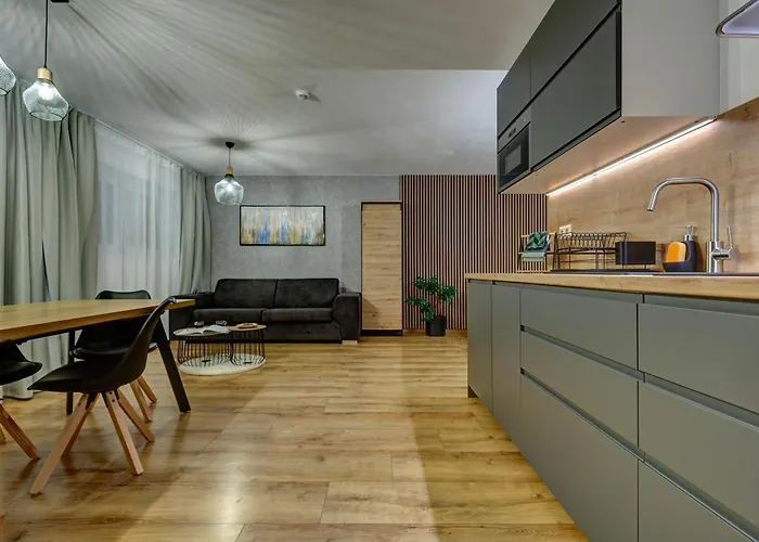 Tria House Liptov Ferienhaus *